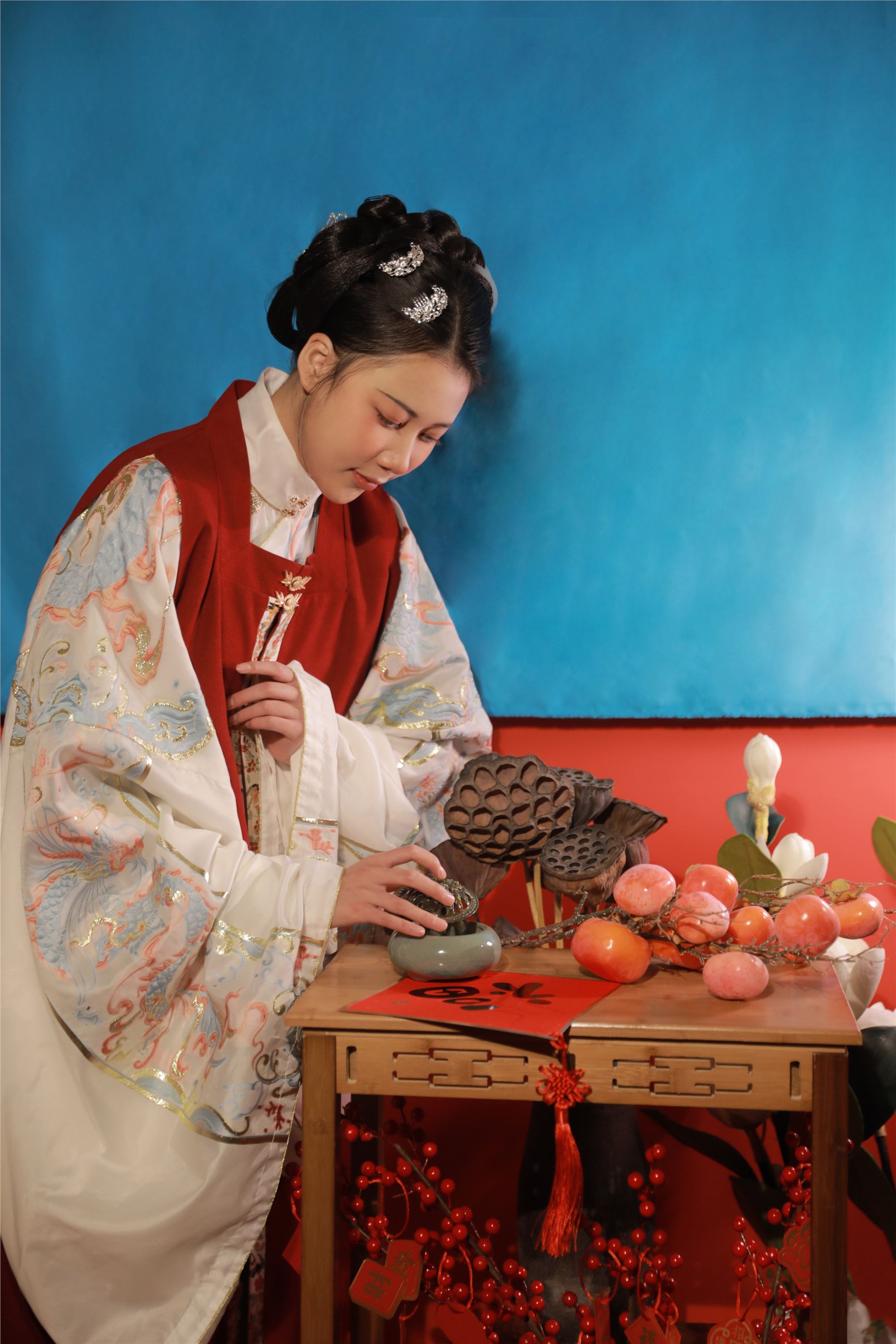 YITUYU艺图语 2025.01.25 新岁新春 番茄不是番茄